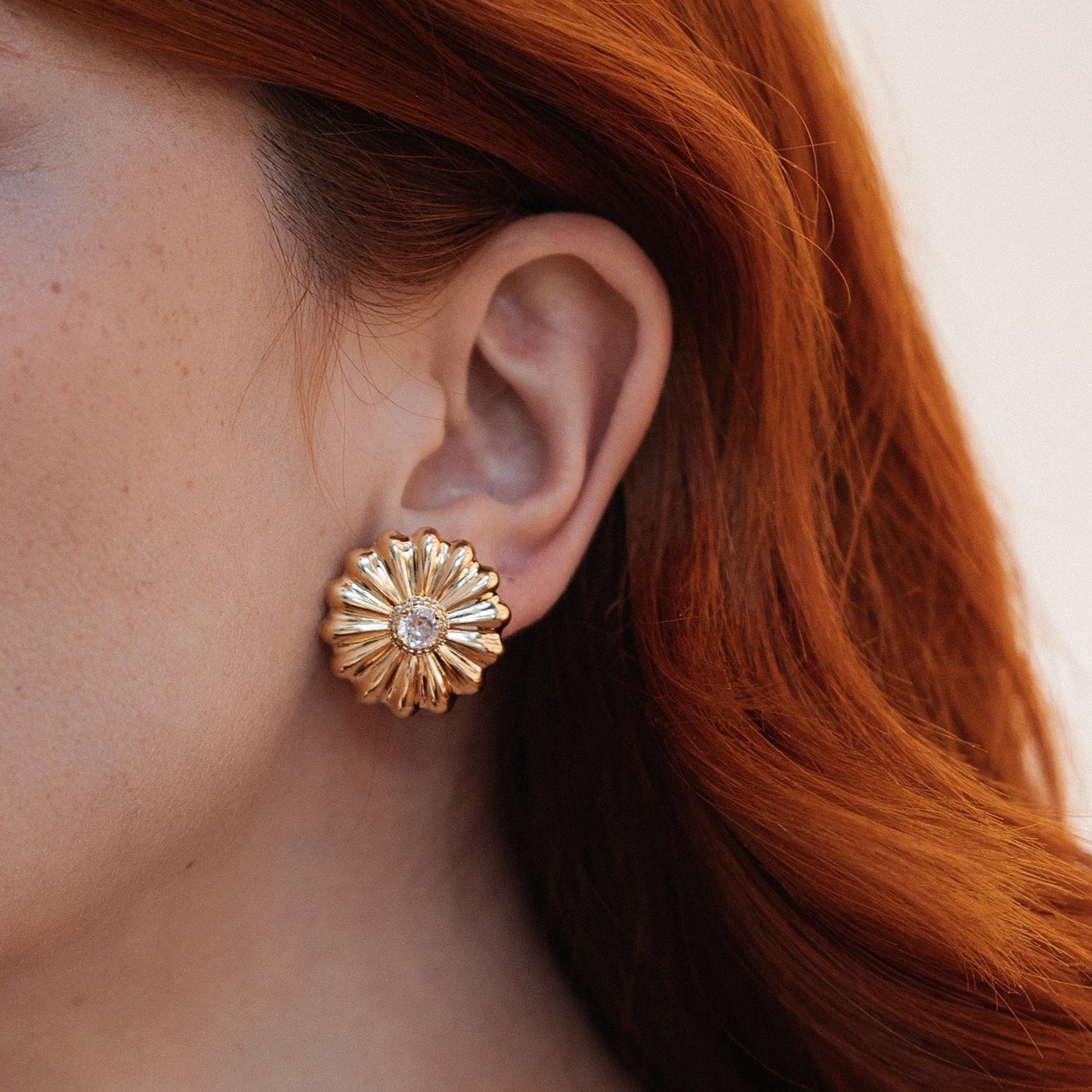 Vintage Gold Flower Stud Earrings
