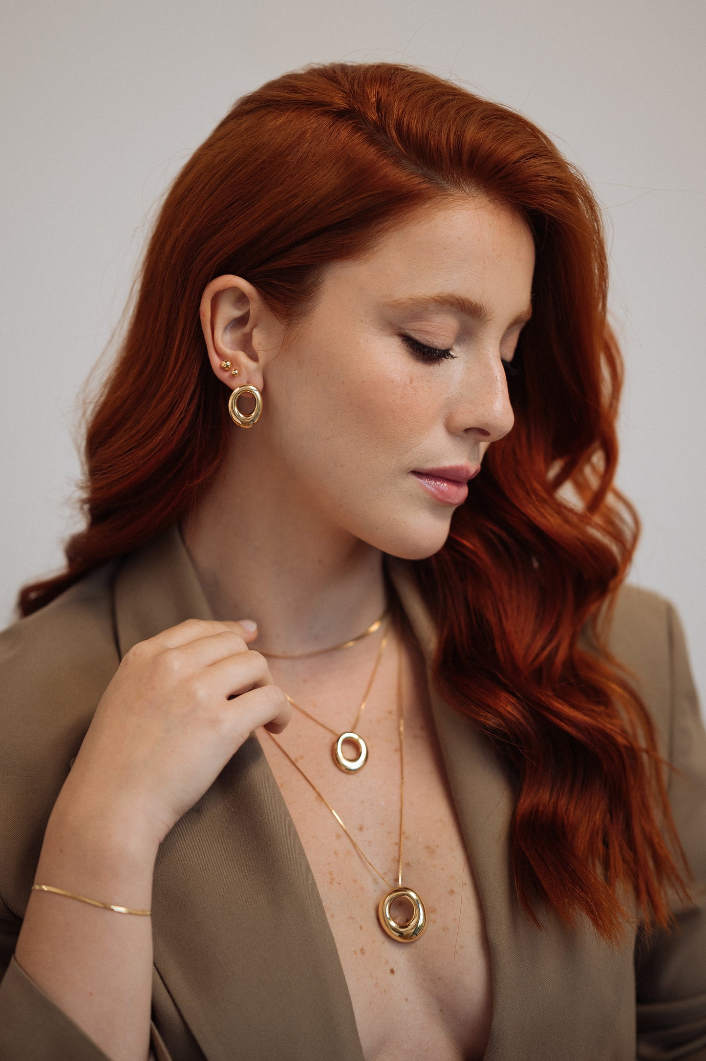 Minimalist Kya Necklace