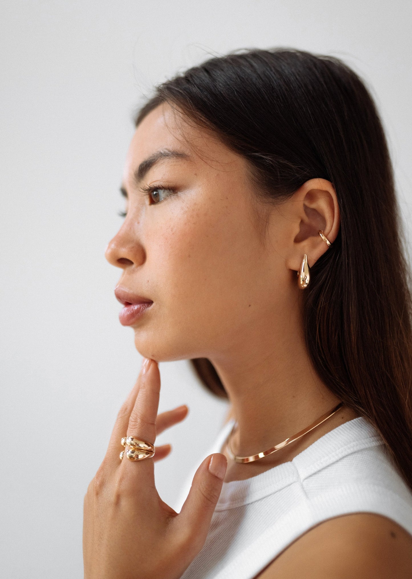 Minimalist Golden Teardrop Earrings