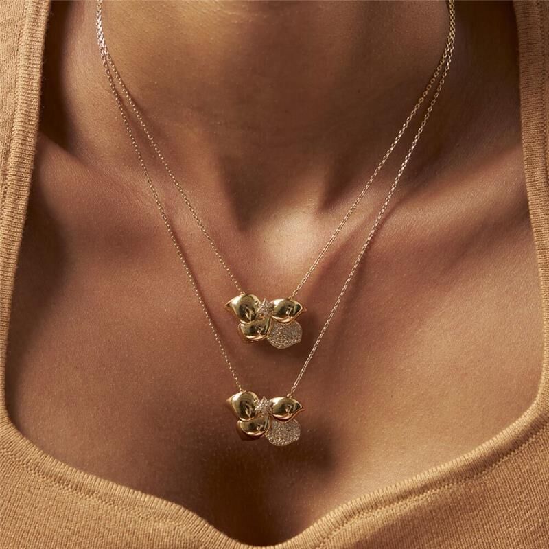 Lotus Bloom Necklace – Symbolic Floral Jewelry