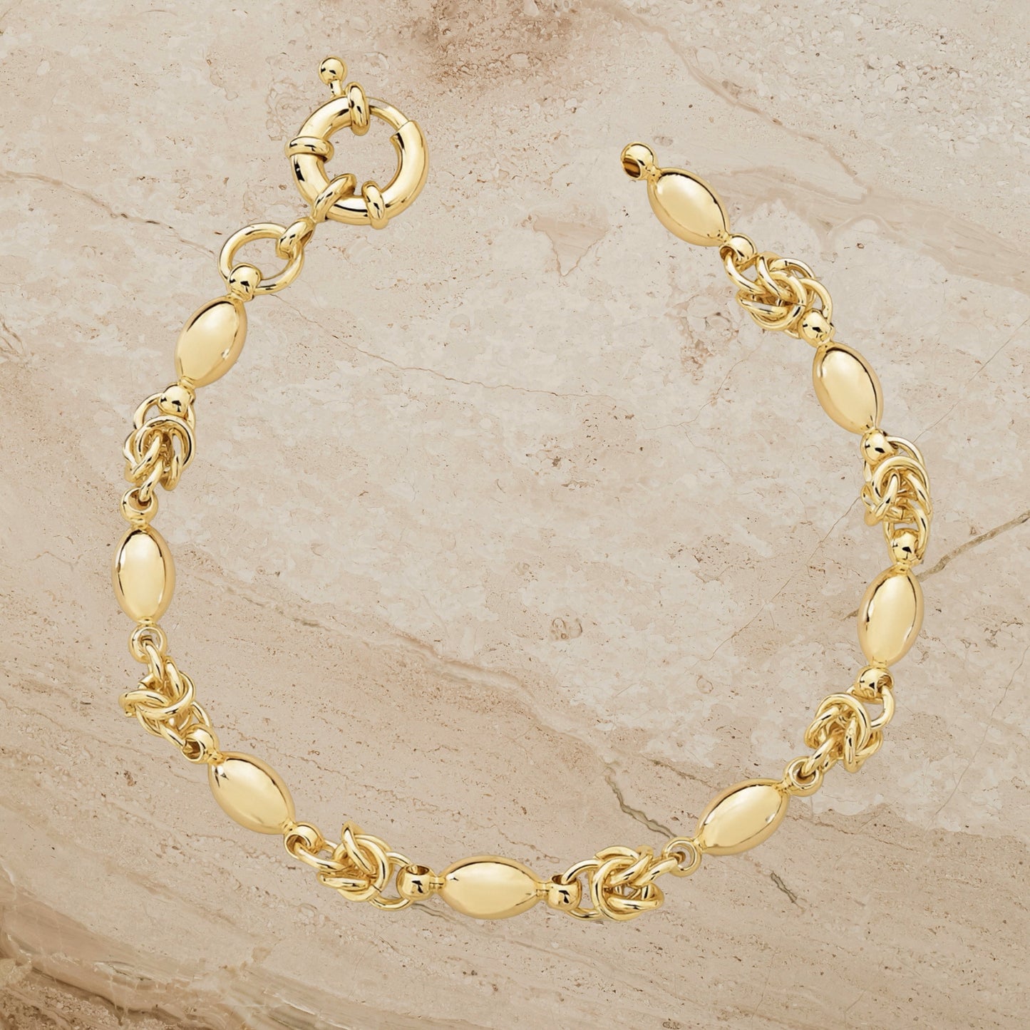 Bold Oval Link Bracelet