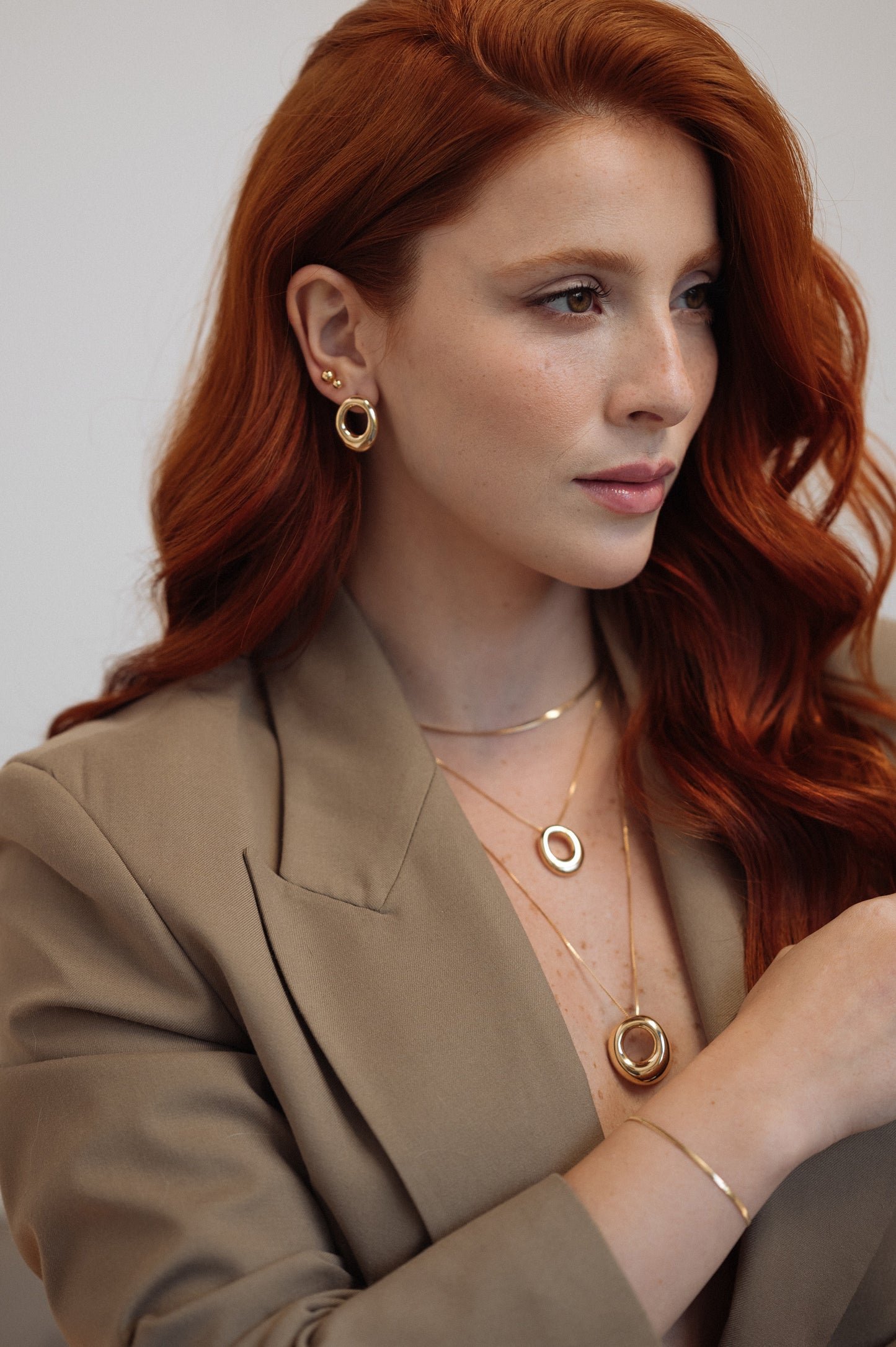 Minimalist Kya Necklace