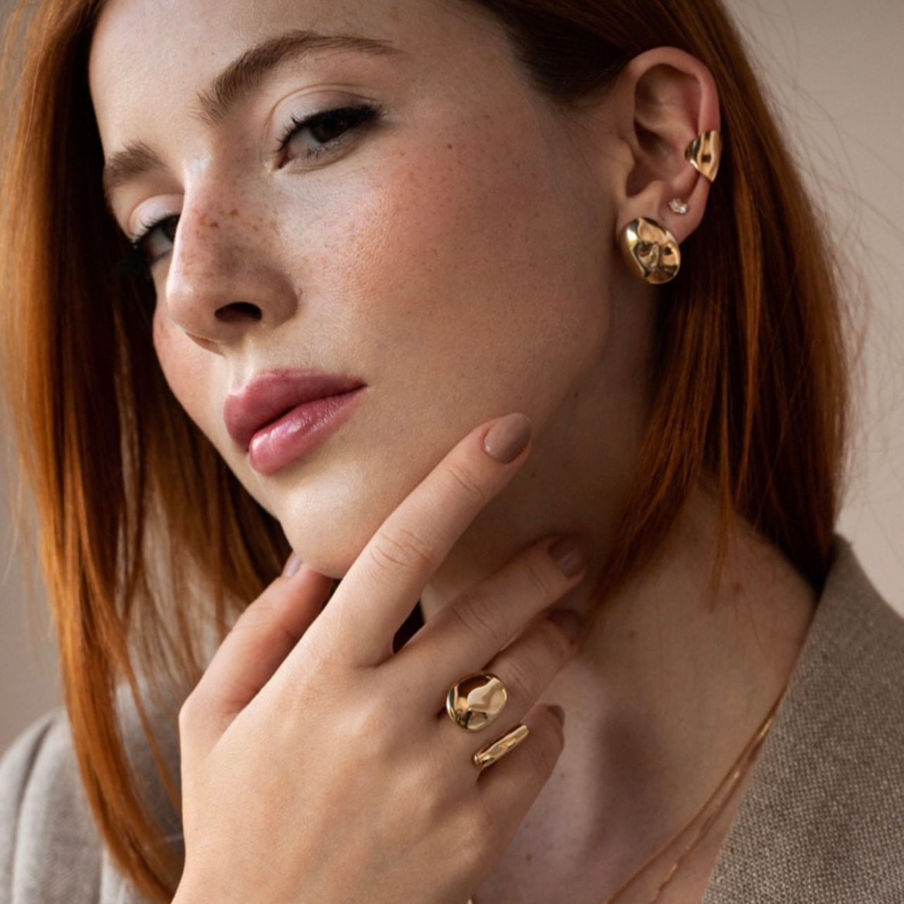 Abstract Oval Stud Earrings