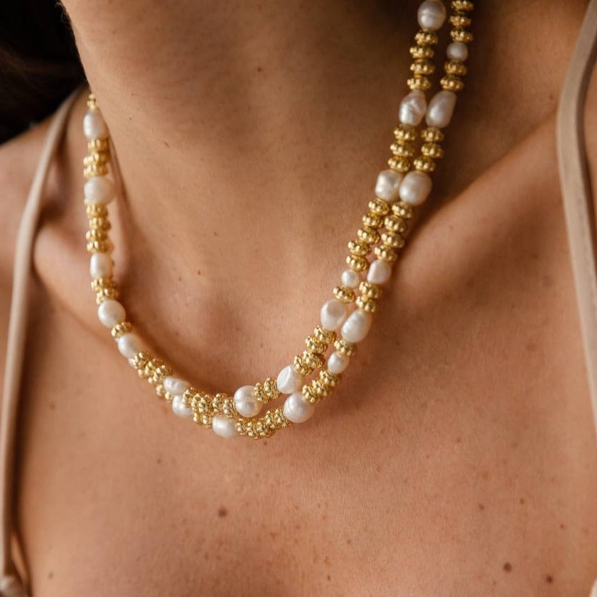 Classic Pearl Necklace