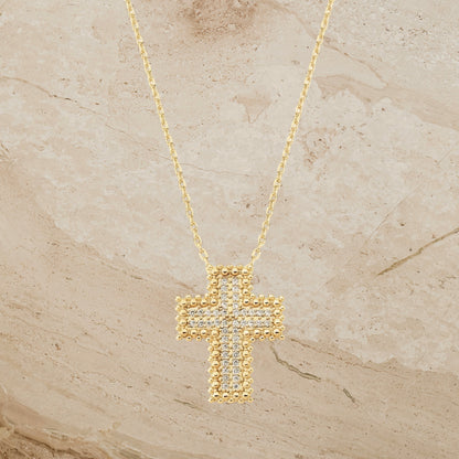 Faith Glow Cross Pendant – Modern Necklace with Sparkling CZ Crystals