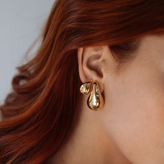 Trendy Gold Teardrop Studs Earrings