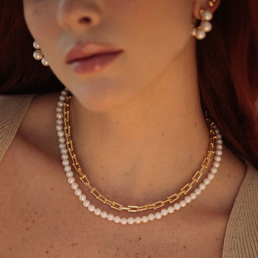 Classic Pearl Necklace